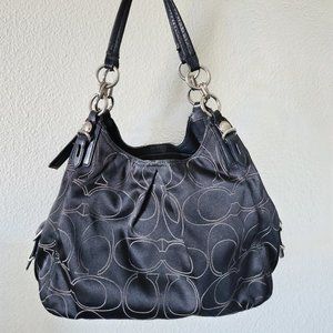 Coach Maggie Mia Soft Leather Purse